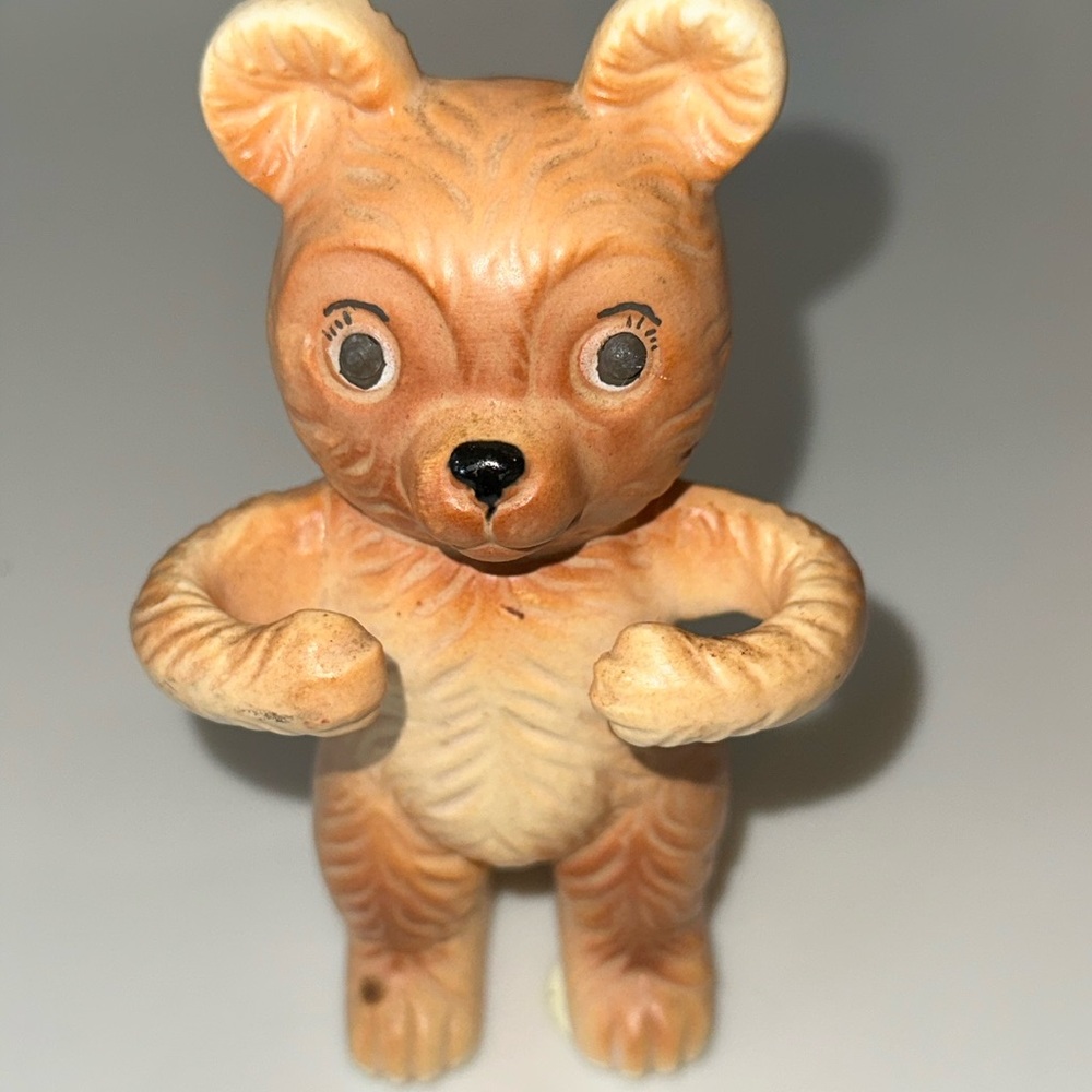 Vintage Ceramic Brown Bear Figurine 5.5”